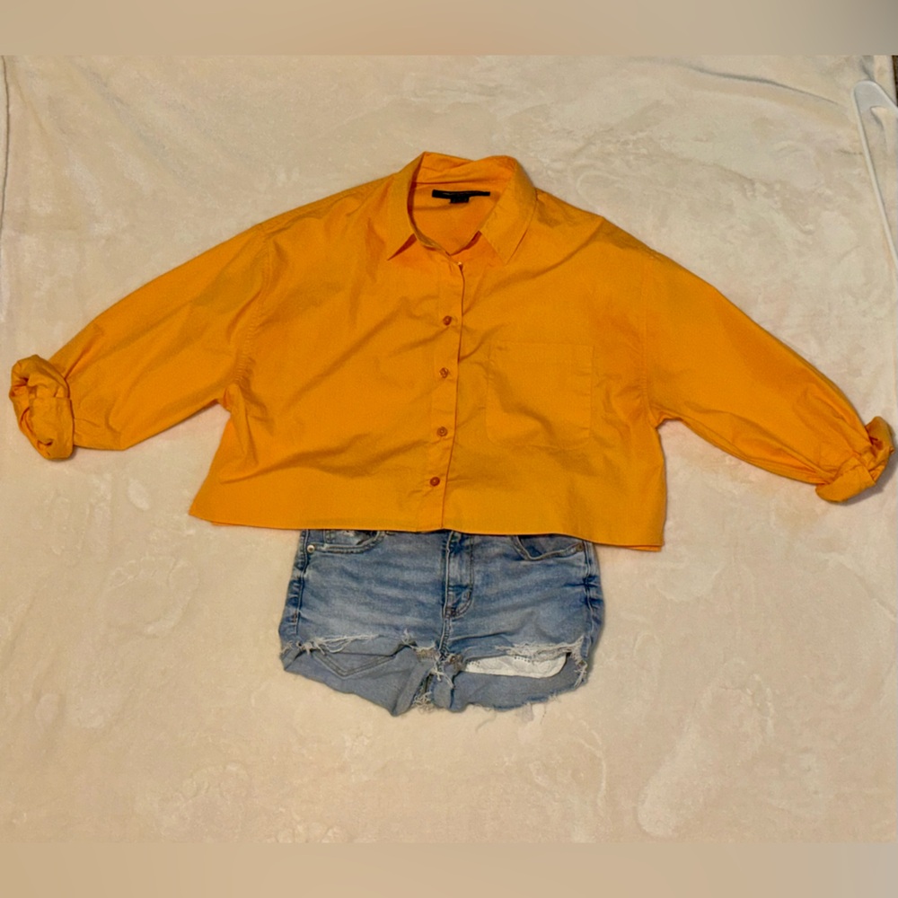 French connection Alissa Cropped Shirt, in perfect condition, never worn